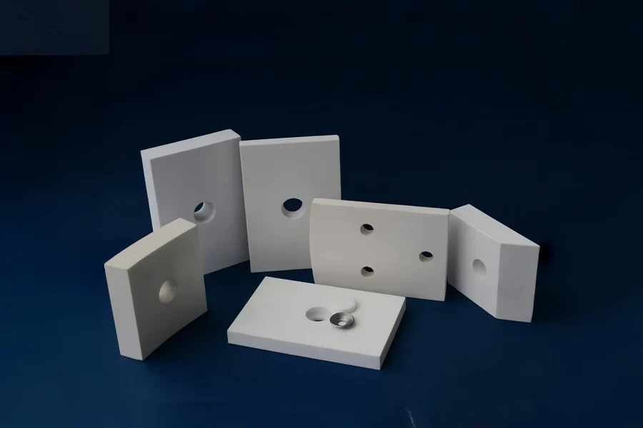 Platen en stenen van microkristallijn aluminiumoxide